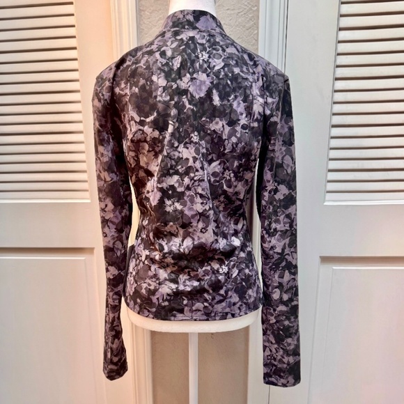 NWT Lululemon Luxtreme Running Half-Zip 10 & 12 - Picture 3 of 8